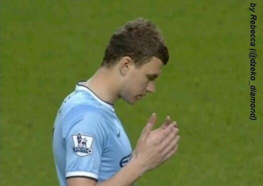 Edin Džeko 9- Fans on Twitter: "@EdDzeko 😄:)! #MCFC #EdinDzeko ...