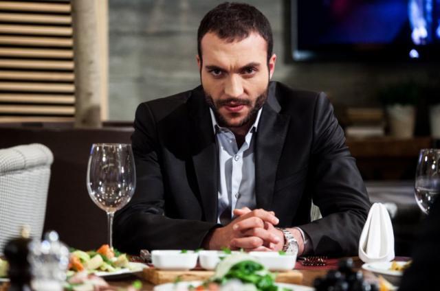 Bl1PrsqCIAAYb7Z.jpg:large