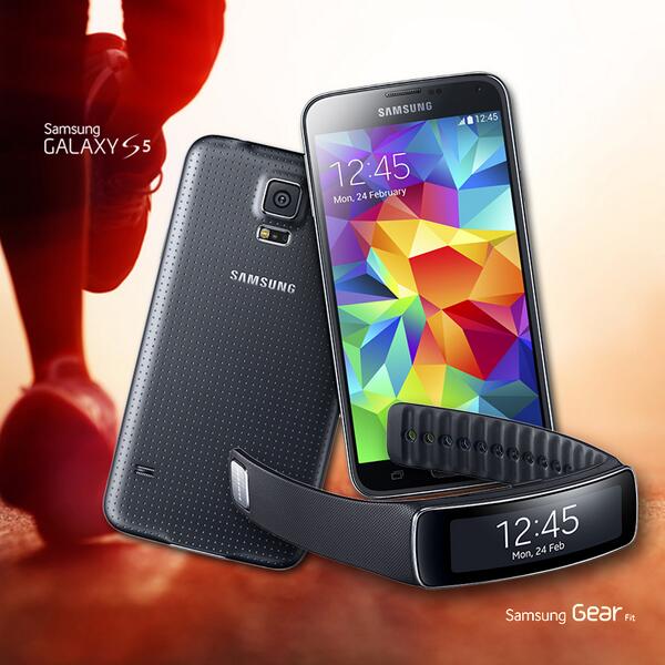 SamsungResponde's tweet image. Torrijas, potajes… Si no te has privado de nada, quítate esos kilitos de más con #GearFit: spr.ly/60179SY7