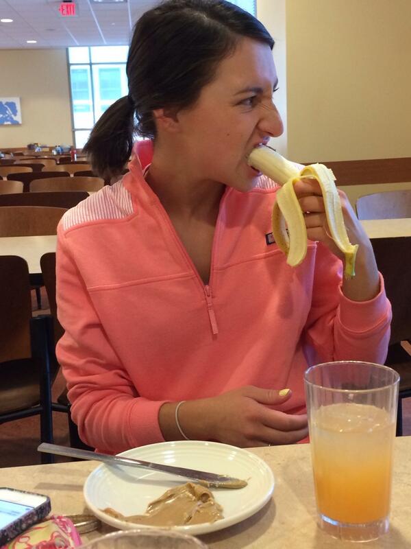 ScrantonNaners's tweet photo. We have a serious breakfast nanner on our hands..... http://t.co/bnDlaCsJak