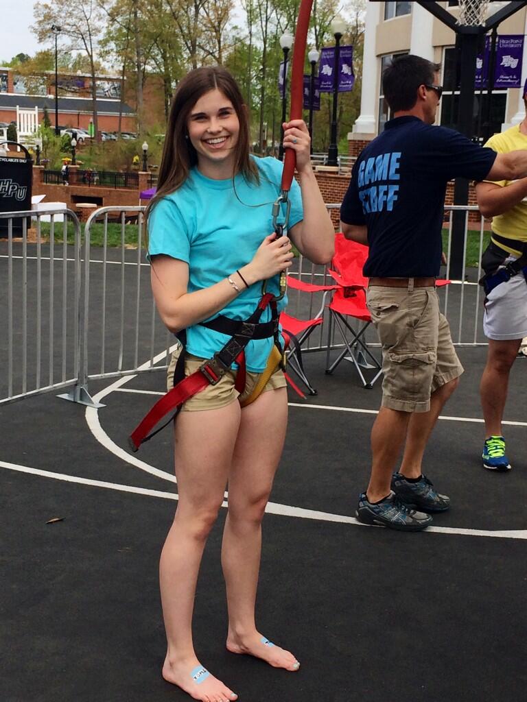 rock climbing barefoot