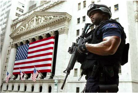 NYPD keeping Wall Street Safe from YOU the Public! #MyNYPD ♥