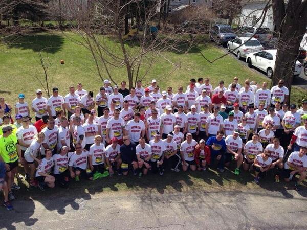 DXFD_PIO's tweet photo. Congrats to DXFF Timmy Geary and the @BostonFire Kenny Quinn Ford marathon team on a great day yesterday! #BFDSTRONG http://t.co/hoKX2ZVNzM