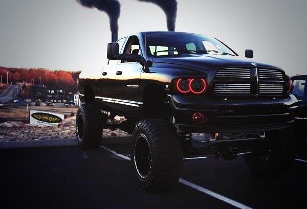 Bryce_Payne_7's tweet image. In honor of earth day! #coalrollin #dodge #wheew