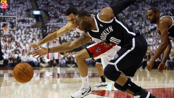 globeandmail's tweet image. Raptors beat Nets 100-95 to even first-round series at 1-1 tgam.ca/EBdE #RTZ #WeTheNorth