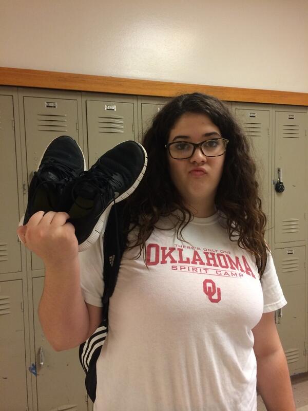 NHSPOM's tweet photo. AY YO a pom girl left these in the gym. Kirsten has them in her car http://t.co/tTmHA5OvQu