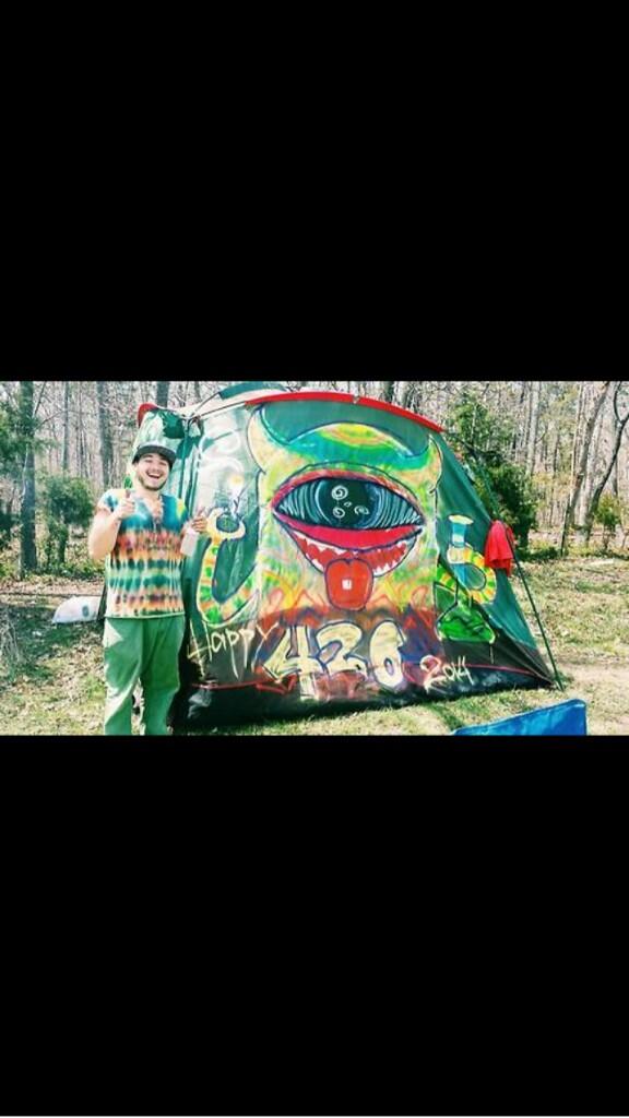 RelatableAnd's tweet image. Hippie