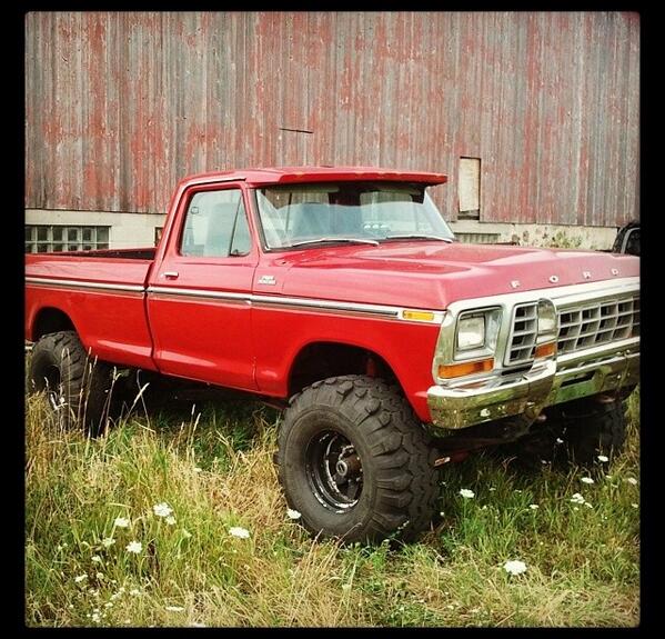Truckpicsdaily's tweet photo. #Ford http://t.co/3zfiV5sFa5
