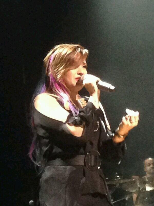 loveherondale's tweet image. A DEMI CHOROU