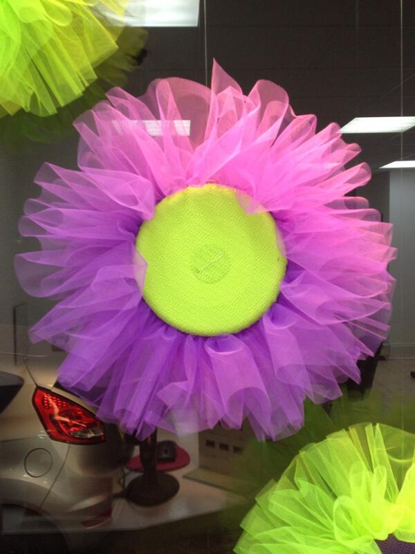 GlossyBanno's tweet image. Our new #SpringWindow display at #Gloss