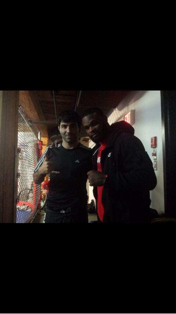 lionsmmavancity's tweet image. Amazing today Tyrone Woodley @leoxaviermma @LeeNFutcher @KiaMoghaddam @JimiBrockett @igordon342 #Vancouver