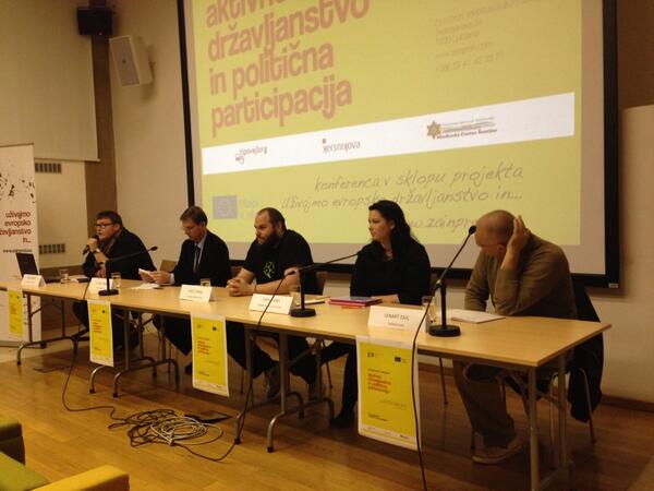 Sodelujemo na konferenci Evropa pred volitvami v organizaciji <a href="/zainproti/">Za in proti</a>. Zastopa nas @SaraKarba.