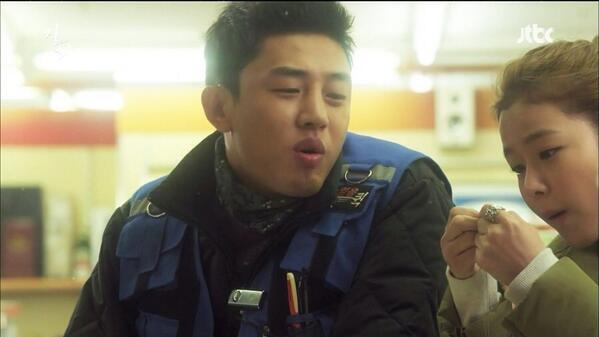 Rex_Diamond's tweet image. [RexDiamond with STAR]

좋은 일만 생기게 만들어주는
배우 김희애 씨의 목걸이를 가진
&amp;lt;jtbc 밀회&amp;gt; 배우 경수진 목걸이!