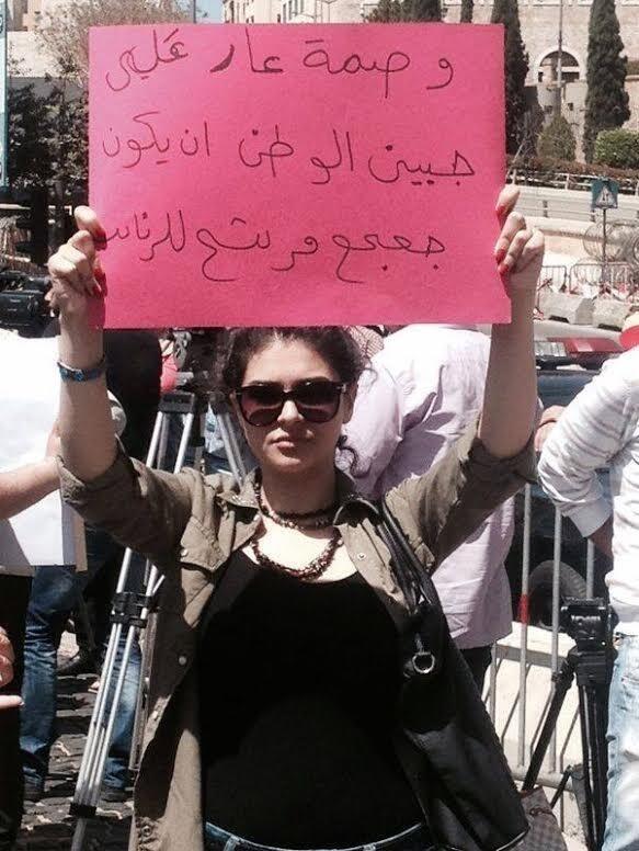 alharethaldaree's tweet image. فعلاً وصمة عار ، العمى والله شئ بيخجل