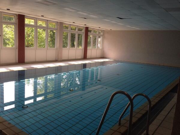 anjalorenz's tweet image. :-o RT @jmm_hamburg Der Raum für die Liquid-Sessions beim #echat14 ...