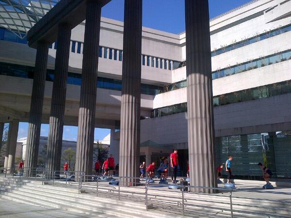 connect2canada's tweet image. .@CanadianForces early morning workout at the Embassy cc @bodybreak #viewfrom501 #keepfithavefun