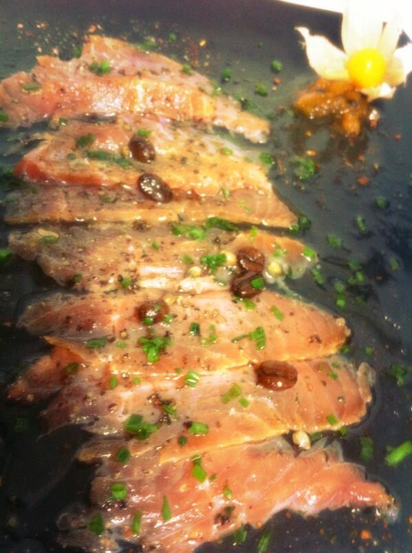 salmonycava tweet picture
