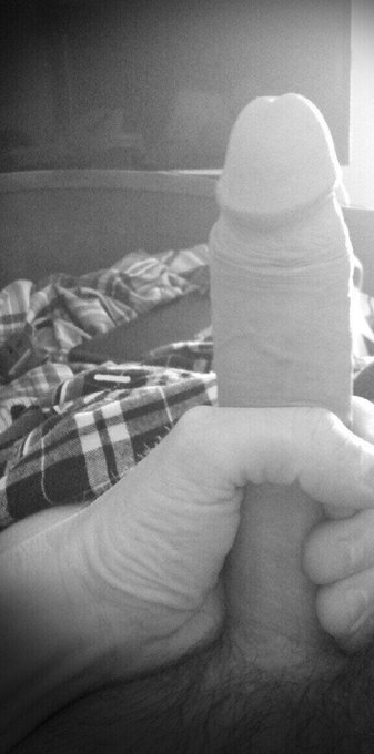 Think I'll masturbate this morning http://t.co/HJZN3S8Uta<a href="/tag/hugedildo"class="tags"><span>#hugedildo</span></a>