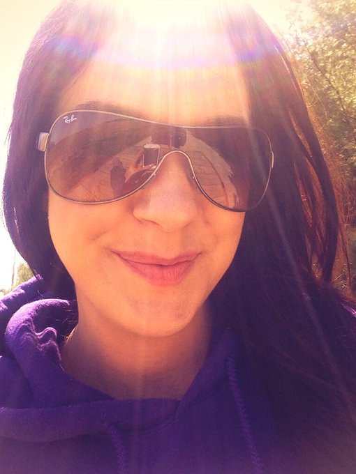 Morning! I'm hoping to be online by 11 CST, maybe 11:30. I'll tweet when I'm online! http://t.co/FkS<a href="/tag/onmfc"class="tags"><span>#onmfc</span></a>