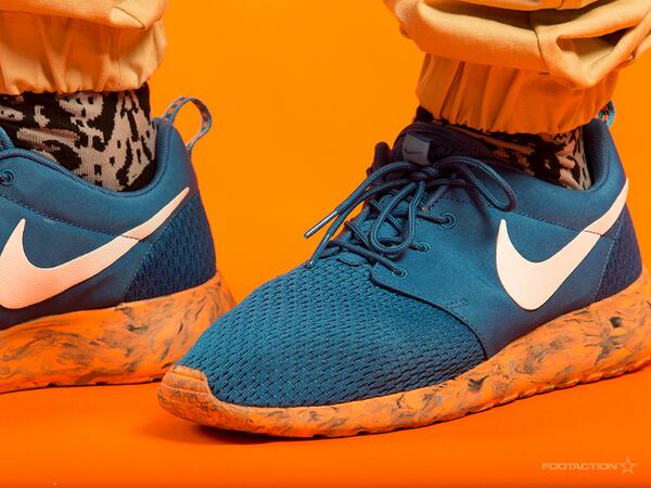 quiero sal fuente Footaction on Twitter: "A look at the new blue/orange Nike Roshe Run Marble.  More images and some #FreshFits here. &gt; http://t.co/usXZeiAQND  http://t.co/WuM7eOmi1t" / Twitter