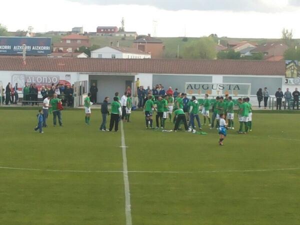 AtleticoAstorga's tweet photo. Final. #3-1. #VamosAstorga #EsteAñoSi #EstamosEnPlayoff http://t.co/z7UpTAh2a4