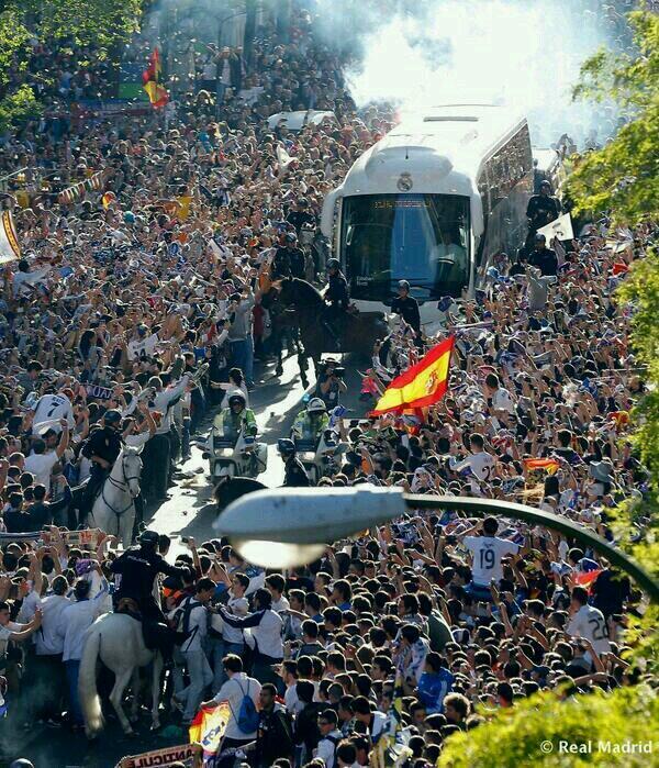 ReinoMadridista's tweet photo. Un sentimiento, no trates de entenderlo. #HalaMadrid #APorElBayern http://t.co/uisponM7zx
