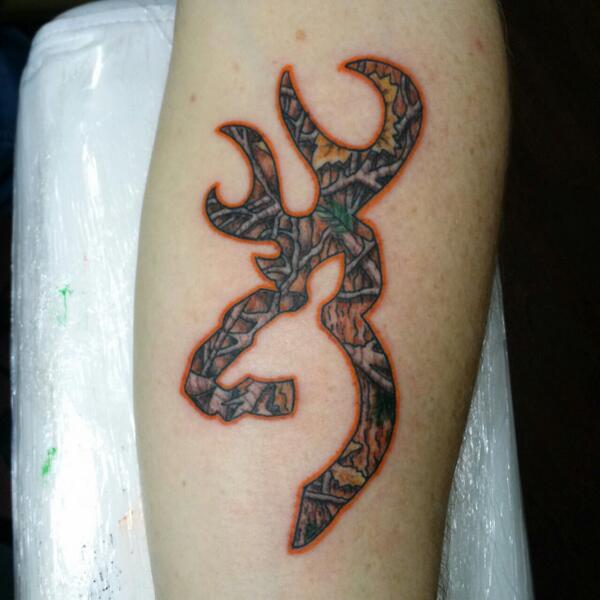 Zak Tisdell on X: "Orange camouflage Browning logo #tattoo #browning  http://t.co/otOtyTJqr4" / X