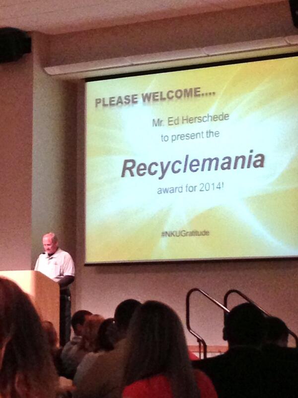 northernermedia's tweet photo. Ed Herschede presents the winners of Recyclemania at Golf + White Awards #NKUgreen #NKUGratitude http://t.co/sR7mZ7aOHk