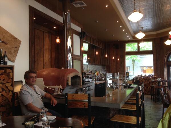 zoomcreates's tweet photo. Mmm, this dreary and cold Wednesday led us to a wonderful lunch at the delicious @PiattinoPDX http://t.co/w8cFGQog8w