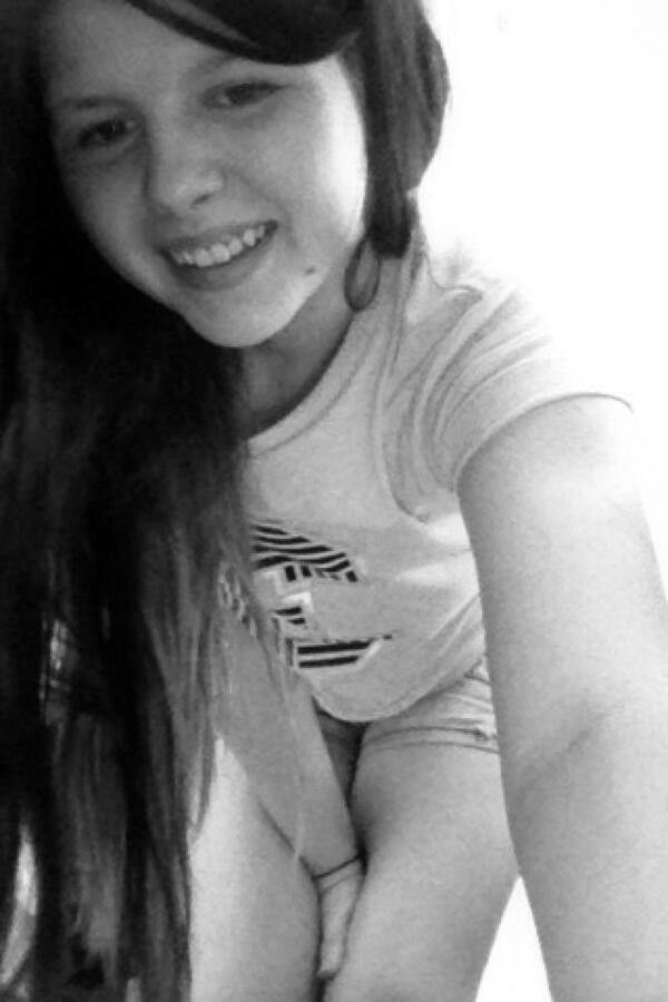 z_enable's tweet image. My #wcw @AngelizzySky Makes me the Happiest guy to live. Thanks for everything Babe.