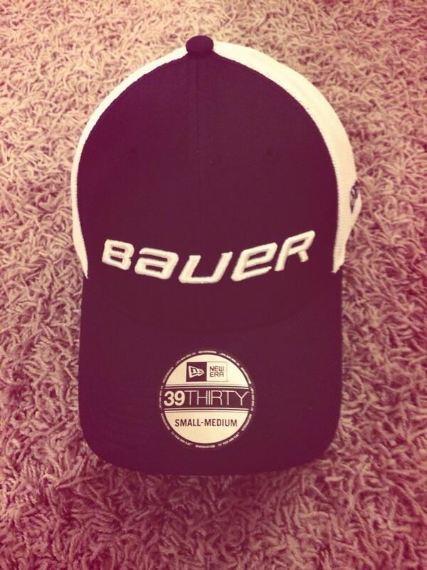 DavidBackesCom's tweet image. Who would like one of these beauties f/ @BauerHockey &amp;amp; @dbackes42 ?  RT for a chance.  #BecauseItsTheCup #captclutch