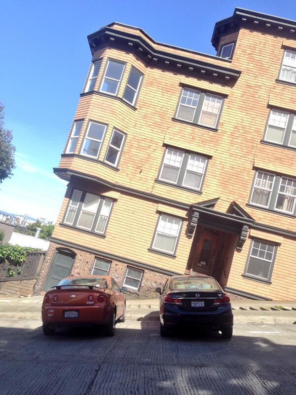 lschneiderphoto's tweet image. Reasons I didn&apos;t buy a manual... #SFproblems