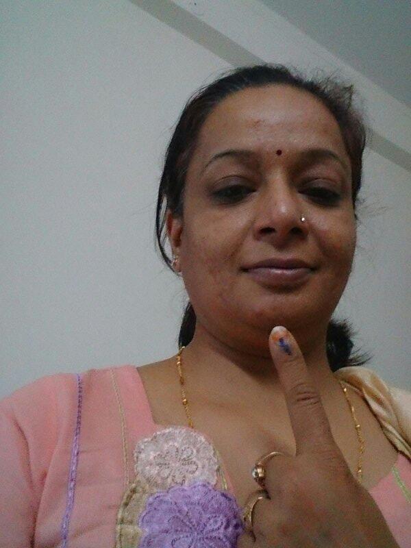 NeemaSonal's tweet photo. #KBMPselfie http://t.co/aFK8Uh1mcJ