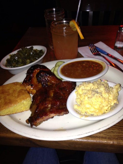 Brother Jimmy's #NYC http://t.co/tKMArjidU7<a href="/tag/nyc"class="tags">#NYC</a>