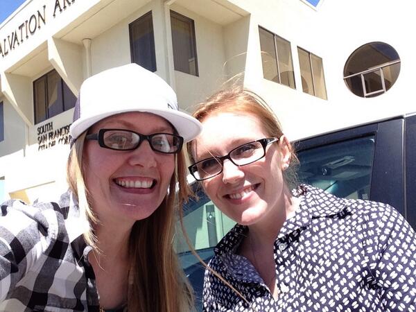 harryetteobrien's tweet image. Glamping selfies with this second sister of mine #welookthepart right @mommawhipple ? #practicallytwins