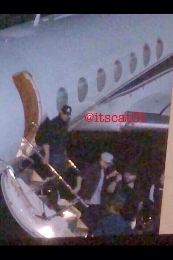 OneDirectionSur's tweet image. RT  It's official One Direction is in Colombia http://t.co/11WjE8YiH3"