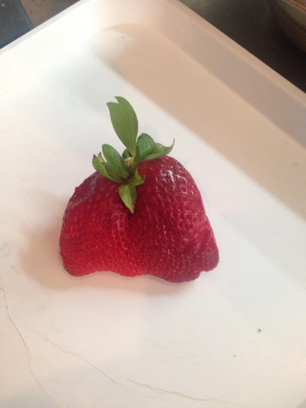 bindleskitchen's tweet image. Does anyone else think there is something different about this strawberry? #odd