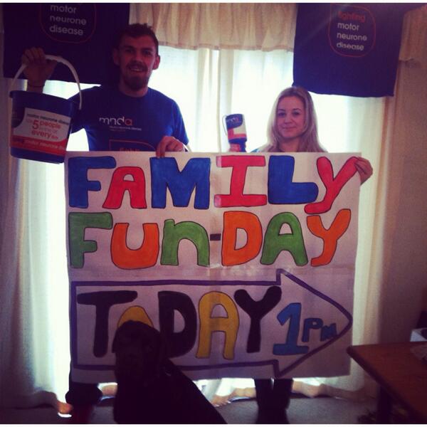 MaccaLenny's tweet photo. Family fun day at Guisborough Rugby Club in aid of MNDA! Come down @mndassoc @GuisboroughRUFC @BBCTees @bbcteessport http://t.co/DmwtHnOhbZ