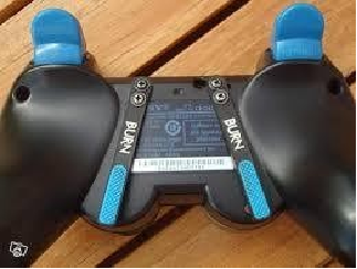 Je fais gagné ma burn PS3 pour participer #RT et #FOLLOW  moi Tirage au 100 followers  <a href="/scrimsx/">ScrimsX</a> <a href="/scrimxone/">Scrimxone</a> <a href="/scrimcod/">Scrimz</a>