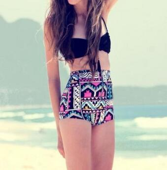 LeonoraHercules's tweet photo. Last days of SUMMER ......#SuperHot http://t.co/L9TmOSeFEg