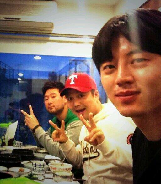 찬호박 (<a href="/qflava/">Kyu C. Lee | 李奎昌 | 이규창 | Q</a>), 추추 Train (<a href="/larryjunlive/">전현무</a>) &amp; 우리 지훈이 (<a href="/jihoonstarfox/">이지훈</a>) 뭐지?^^ ㅋ