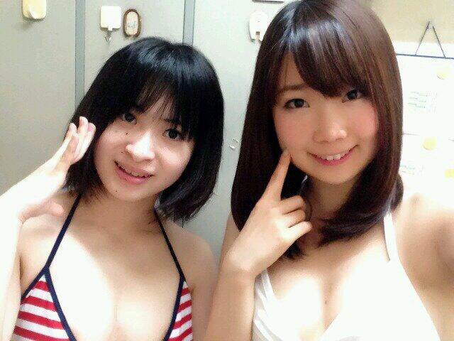 今日は団体撮影会してきました♪ 同じ事務所の荒牧しおりちゃんと(*&acute;&omega;｀*)しおりちゃんは26日にリッツさんで撮影会するよ、りおんは27日にするからぜひ遊びにきてー＼(^o^)／ http://t.c