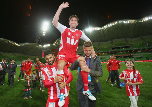 Ufficiale, Kewell si ritira (FOTO) 34 BlBZAXVCIAAibLY