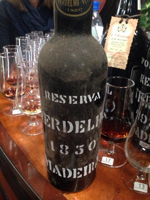 Desireebella548's tweet photo. And this one! @winesofportugalus #winesofportugal 😁🍷 http://t.co/7lBeJzrB3w