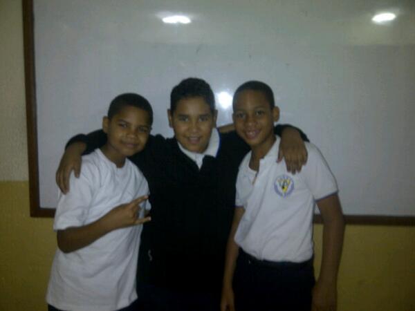 everydroop's tweet image. Que bueno! Conocen toda la banda!