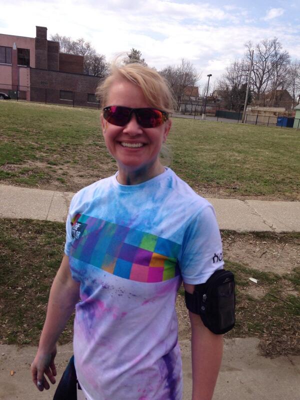 deb_broten_will's tweet photo. #Happiest5k #ColorRun http://t.co/6Hb0qeFUCn