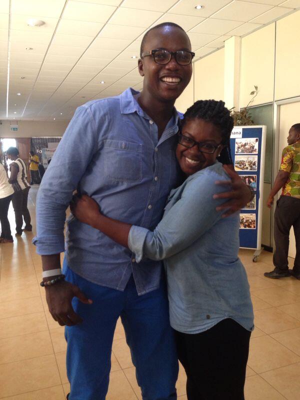 amma_aboagye's tweet image. Look! It's @afua_en and @MacJordaN at #blogcamp2014. Don't be fooled... afua is defo wearing heels. loool