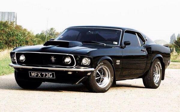 Rare_Cars tweet picture