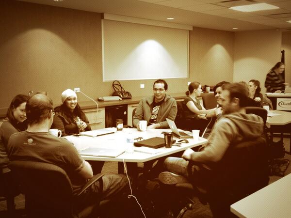 kywoods_'s tweet image. Chic Geek mentorship program workshop today! Talking about Imposter Syndrome with @HRTovey @ChicGeekYYC @_deelo