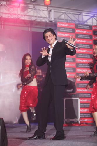 ConcastGroup's tweet photo. @iamsrk in action in one of our @ConcastMaxx events. 
@ConcastGroup #concast #csr http://t.co/BGTt7ol7LP